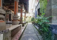 Aurora House Ubud Hotels near Ubud Central