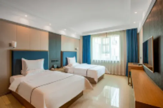 Weishi million hotel Hotel berhampiran Weishi Xingguo Temple Pagoda