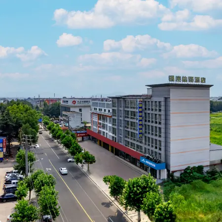 Grace Inn Xintai Bus Station