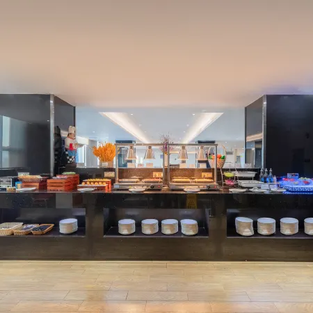 Lavande Hotel (Jiangmen Wuyi University Lihe Plaza Branch)