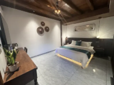 彤禧閣民宿（閬中古城景區店）