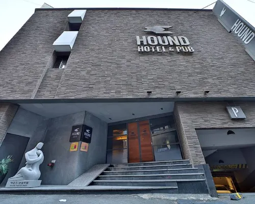 Seomyeon Hound Hotel 1st Street Hoteles cerca de Templo Seokbulsa