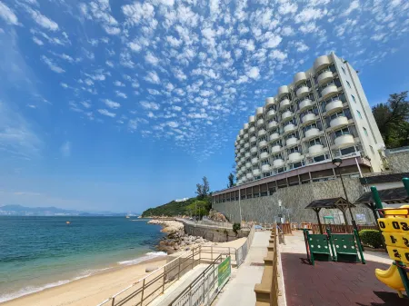 Warwick Hotel Cheung Chau Отели рядом с достопримечательностью «Discovery Bay»