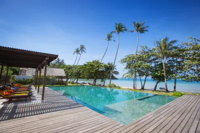 Mira Montra Resort Koh Mak Отели в г. Остров  Мак