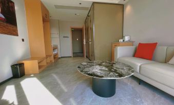 Binglv Garden Resort Hotel (Tianshan International Airport Branch)
