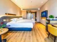 Jinjiang Hotel (Yingshan Jiulong Avenue) - parking