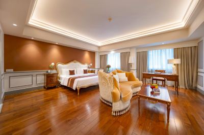 クラブグランドスイート サイゴン プリンス ホテル(旧ダクストン ホテル サイゴン)の写真