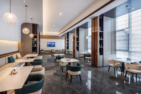 Atour Hotel Xuzhou Hubushan Heping Road Отели рядом с достопримечательностью «Hubushan Ancient Architectural Complex»