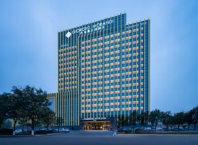 喬治莫蘭迪酒店（泰安肥城龍山中路金谷廣場店） 鄰近肥城市體育場的酒店