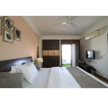 Banipark Service Apartment, 3BHK Modern Luxury Flat -Heart of City,  Jaipur - 酒店式公寓