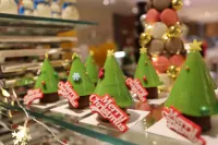 Crowne Plaza DUJIANGYAN by IHG - غرفة مطلة على الجبل