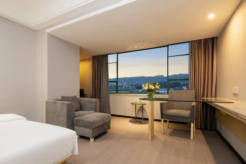 Xinbao Lijing Hotel (Shayang Hehua Road Food Street) Hotels in Shayang County
