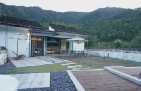 Yanlai Mountain Residence Light Luxury Guesthouse (Yanziyan Branch)