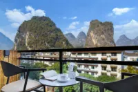 Y.F · Hotel (Yangshuo Yulong River Ecological Park and Guilin Romance Park) - Inns