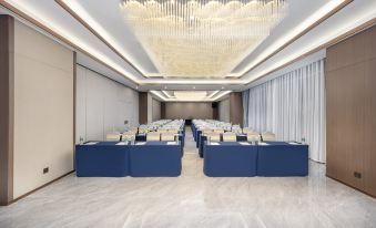 Mingzhi Shangchun Holiday Hotel - Dujiangyan Rongchuang Panda Valley Branch