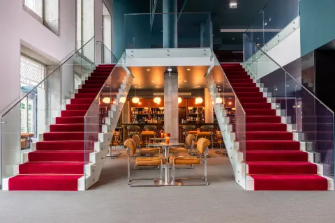 Cenica Porto Hotel, Curio Collection by Hilton