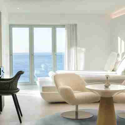 The Donna Portals Rooms