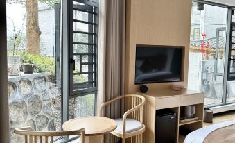 Shili Yun She · Wanwan Leisure Resort Villa Boutique Stay (Furong Town Scenic Area)