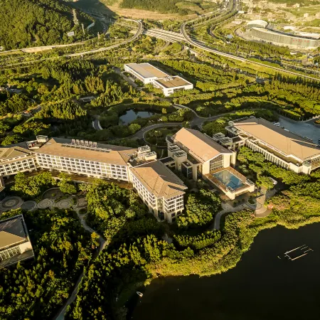 Qilin Rongyu International Hotel