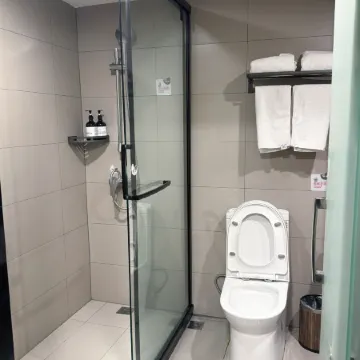 Kaiman Hotel (Fuzhou Nancheng Bus Station)