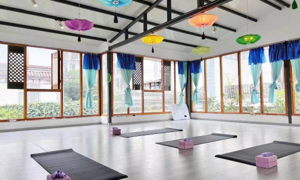 Dali Lily International Youth Hostel