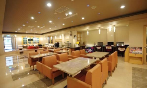 Kindness Hotel (Kaohsiung Hanshen)