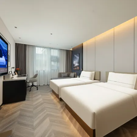 Zhengzhou Provincial Museum Dongfeng Road Atour hotel Отели рядом с достопримечательностью «Хэнаньский факультет легкой промышленности (Yuan Tin Campus)»