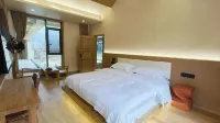 Mao County Sanshi Homestay - พร้อมระเบียง