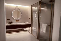 Sanqingshan XuChu Cloud Hotel - balcony