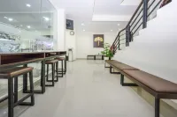 Collection O Yogyakarta Near Jalan Malioboro Formerly Alena Residence Hotels in Gedong Tengen