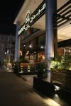 Palette Luxury Mirage Hotel United Carton Industries Company 주변 호텔