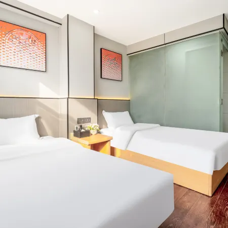 Eight Days Express Hotel (Yushu Yaodu North Avenue Branch)