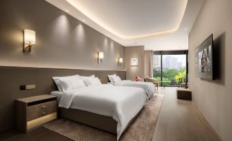 STAR HOTEL