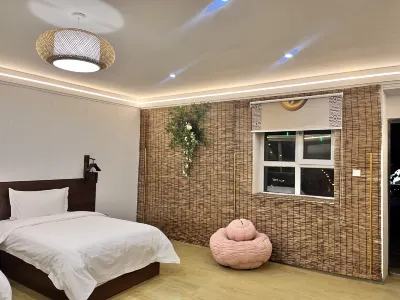 Sheye Homestay Hotels near Tumxuk Passenger Transport Terminal