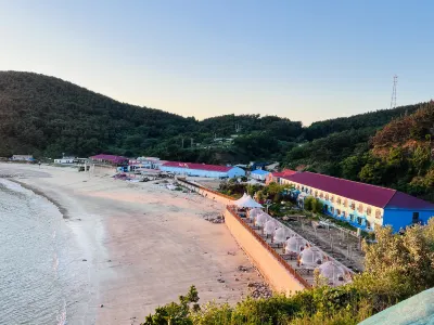 Changhai Wuhushi Tourist Resort Các khách sạn gần Haxian Island