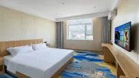 Huocheng Yuetu Hotel (Jieyou Princess Lavender Scenic Area)