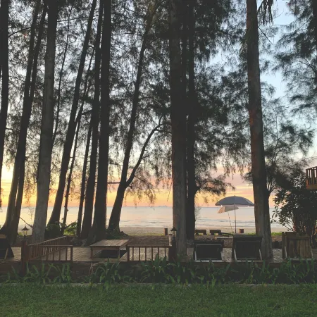 Santi Beach Retreat