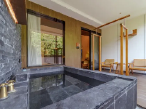 China Nandan Mineral Hot Spring Geomagnetic Resort Hotel Hotels in Nandan