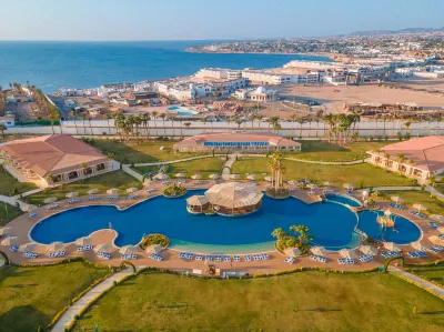Pickalbatros Golf Luxury Suites - All Inclusive Hotel dekat Sharm EL Sheikh