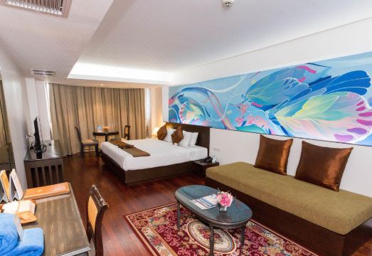 더 그랜드 사톤 객실