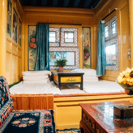 Cunju Homestay