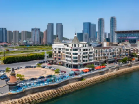 美豪RROYALSSHOTEL温泉ホテル 星海広場周辺のホテル
