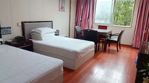 Riyue Hotel - Esports