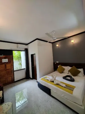 Seascape Retreats Dhigurah - Airport Shuttle