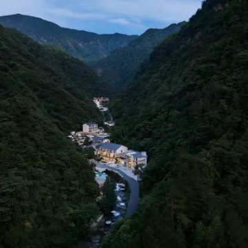 Only this fairyland,  designer art villa mountain lodging Hotels near Zhebei Grand Canyon