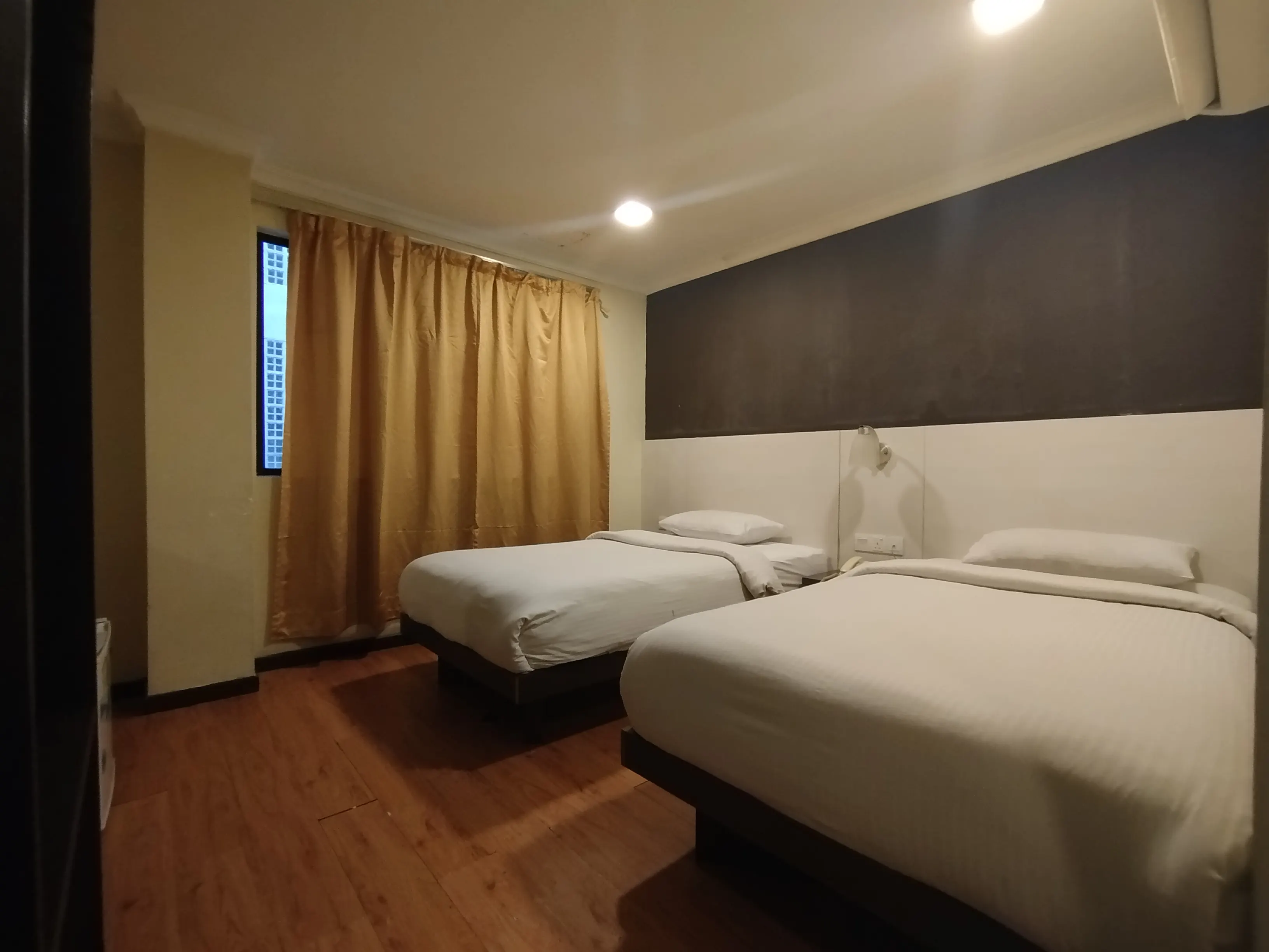 Hotel De Grand Orchard Phòng Photos