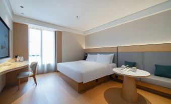 Ji Hotel(Guangzhou Shamian Island Tongfuxi Metro Station)