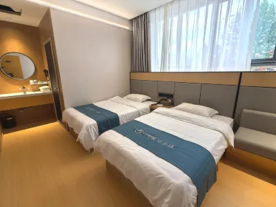 UP Huayi Zhilv Hotel (North Star Square Branch, Mohe City) Hotels in Mohe