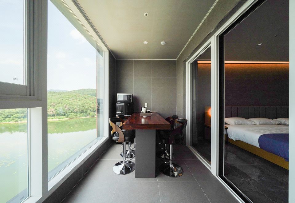 Hotel Opus Thumbnail 1