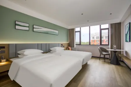 KUITUN M HOTEL Отели рядом со станцией Kuitun Railway Station